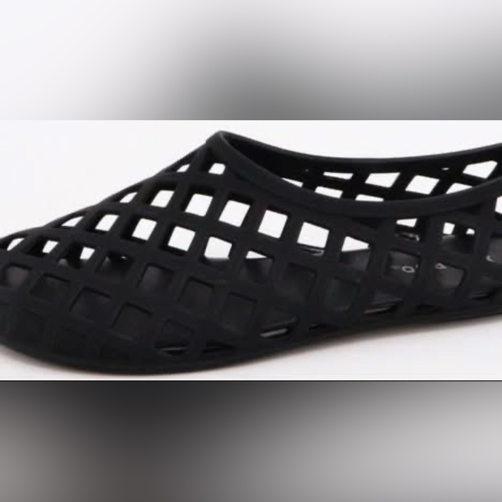 Women's Black jelly Slip-On Shoes